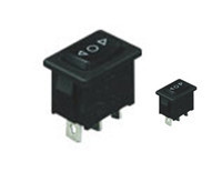 供應(yīng)產(chǎn)品 工廠(chǎng)供應(yīng)32&times;14mm雙邊復(fù)位船型翹板開(kāi)關(guān) 中國(guó)工業(yè)電器網(wǎng)