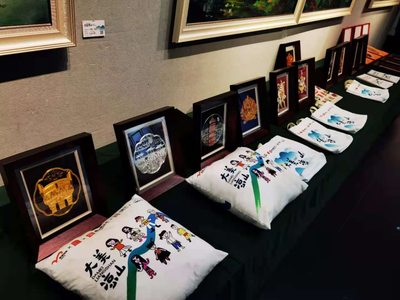 展現(xiàn)扶貧風(fēng)采！大美涼山扶貧采風(fēng)成果展在桂城美術(shù)館免費展出